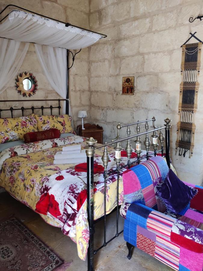 Bed and Breakfast The Garden Gate Sannat Exterior foto